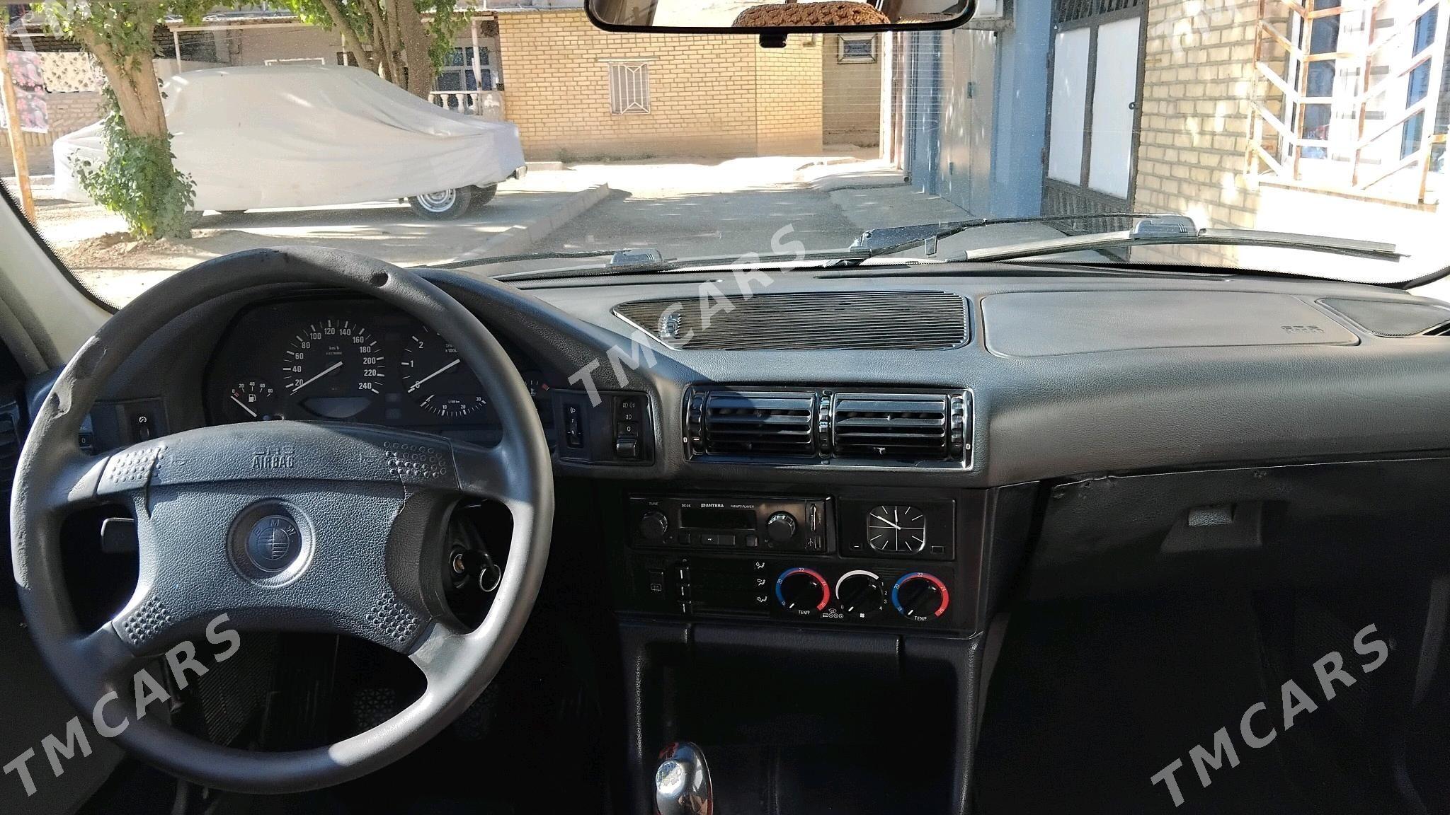 BMW 525 1993 - 50 000 TMT - Şatlyk - img 8