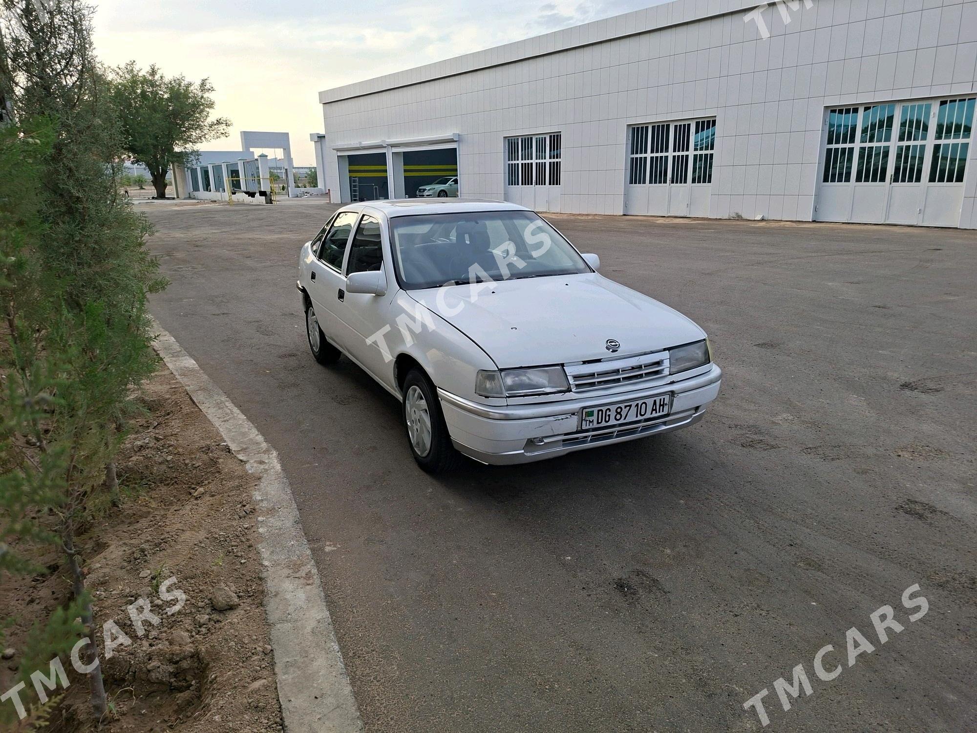 Opel Vectra 1993 - 36 000 TMT - Бедев - img 4