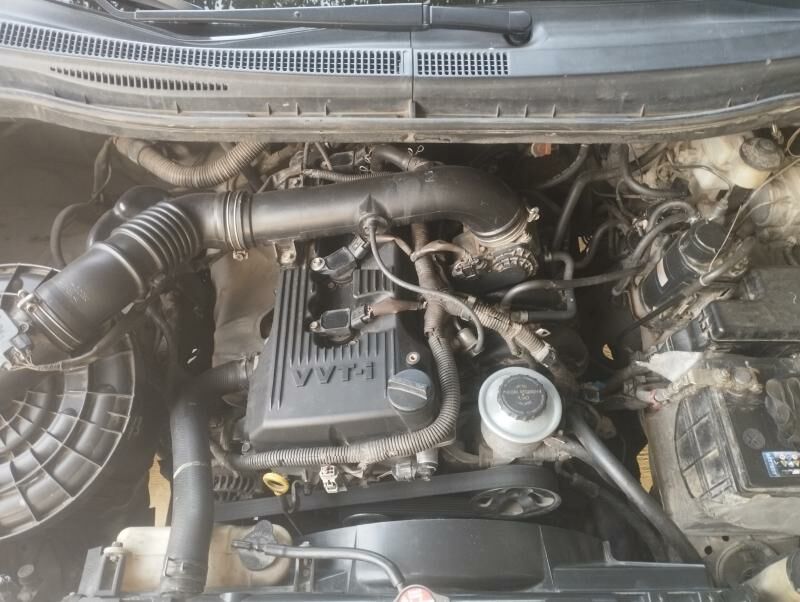 Toyota Innova 2010 - 170 000 TMT - 30 мкр - img 10