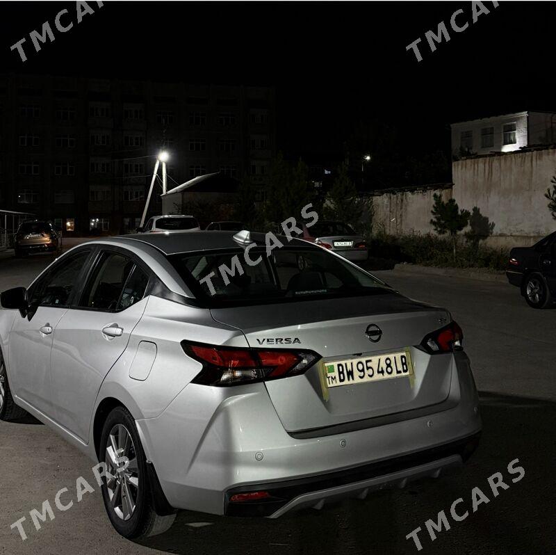 Nissan Versa 2021 - 210 000 TMT - Туркменабат - img 2