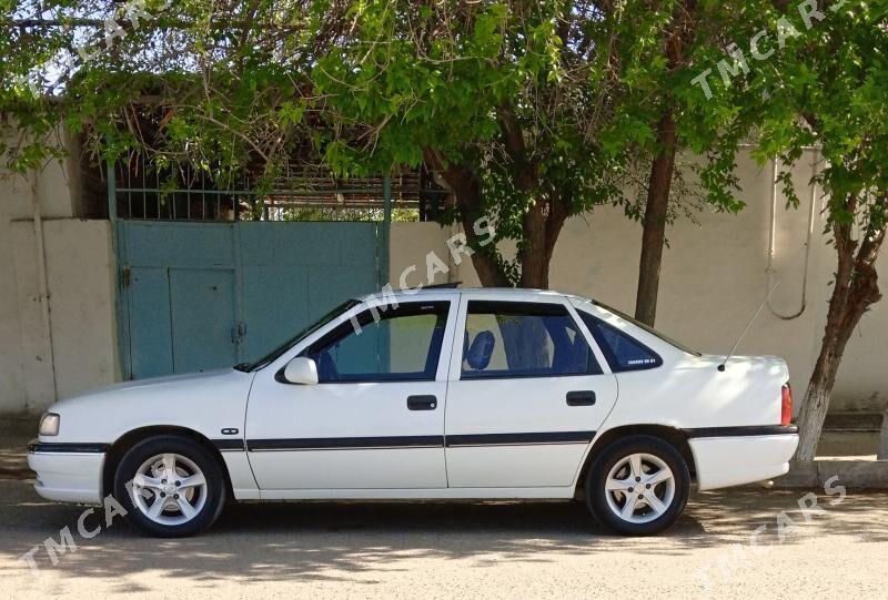 Opel Vectra 1994 - 60 000 TMT - Дашогуз - img 4