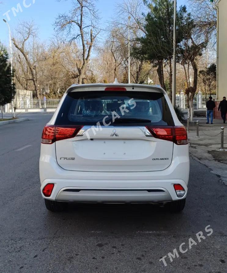 Mitsubishi Outlander 2022 - 299 996 TMT - Ашхабад - img 8