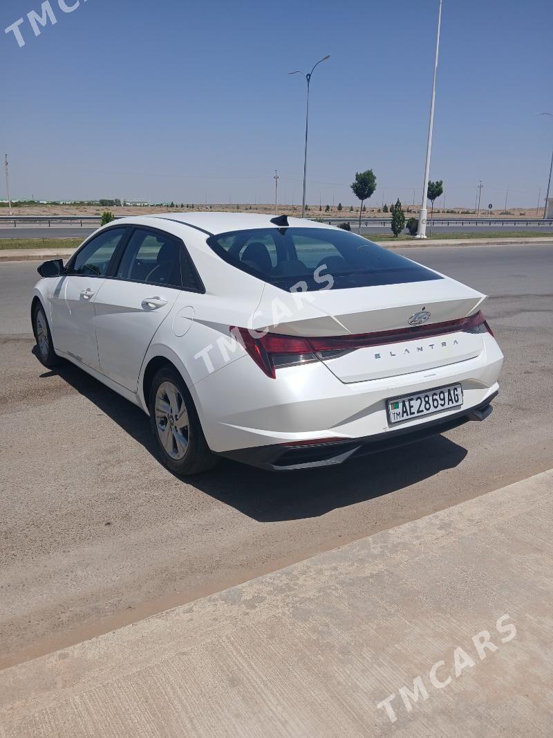 Hyundai Elantra 2021 - 230 000 TMT - Täze zaman - img 6