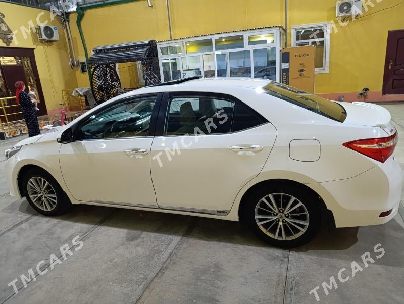 Toyota Corolla 2015 - 260 000 TMT - Ашхабад - img 3