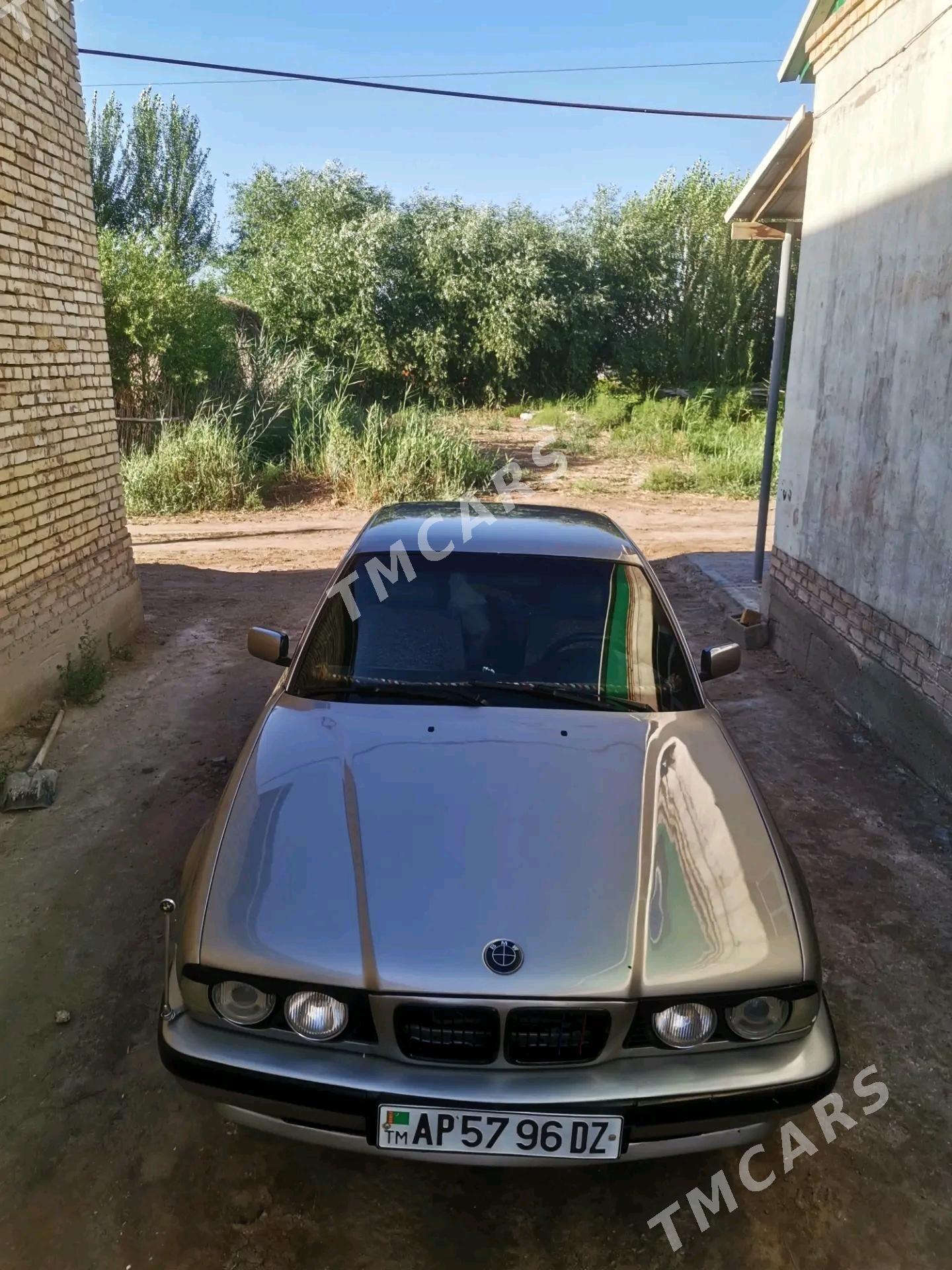 BMW 525 1990 - 42 000 TMT - Köneürgenç - img 3