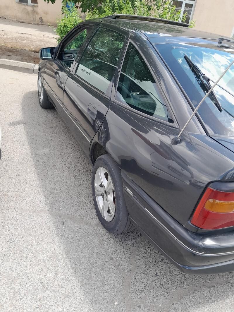 Opel Vectra 1995 - 30 000 TMT - Дашогуз - img 3