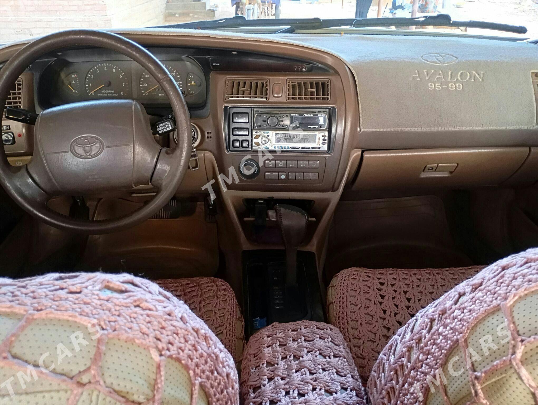 Toyota Avalon 1995 - 90 000 TMT - Babadaýhan - img 2