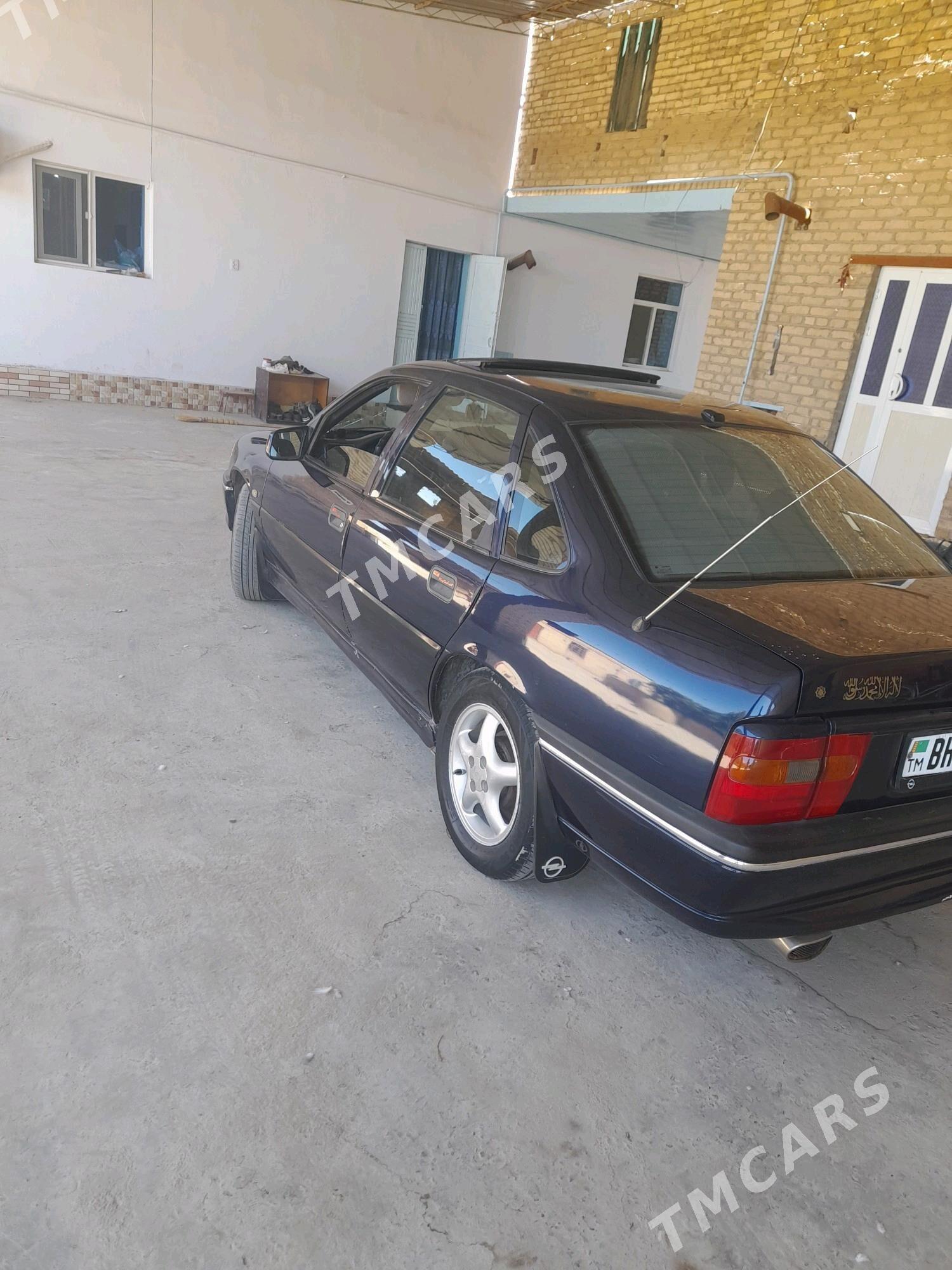 Opel Vectra 1995 - 37 000 TMT - Саят - img 4