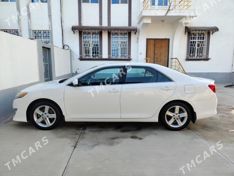 Toyota Camry 2012 - 220 000 TMT - Тязе заман - img 8