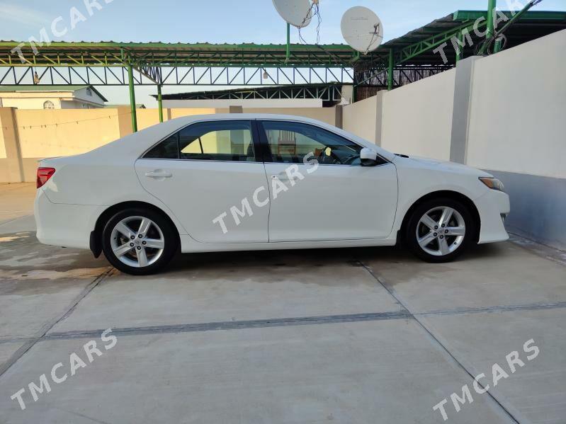 Toyota Camry 2012 - 220 000 TMT - Тязе заман - img 6