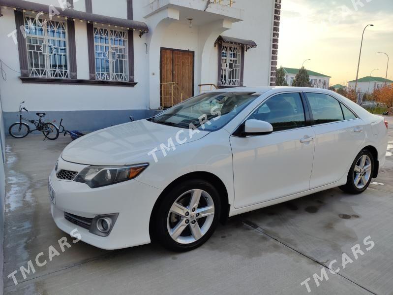Toyota Camry 2012 - 220 000 TMT - Тязе заман - img 5