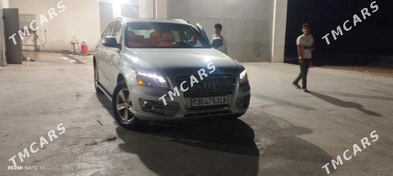 Audi Q5 2010 - 250 000 TMT - Туркменабат - img 2