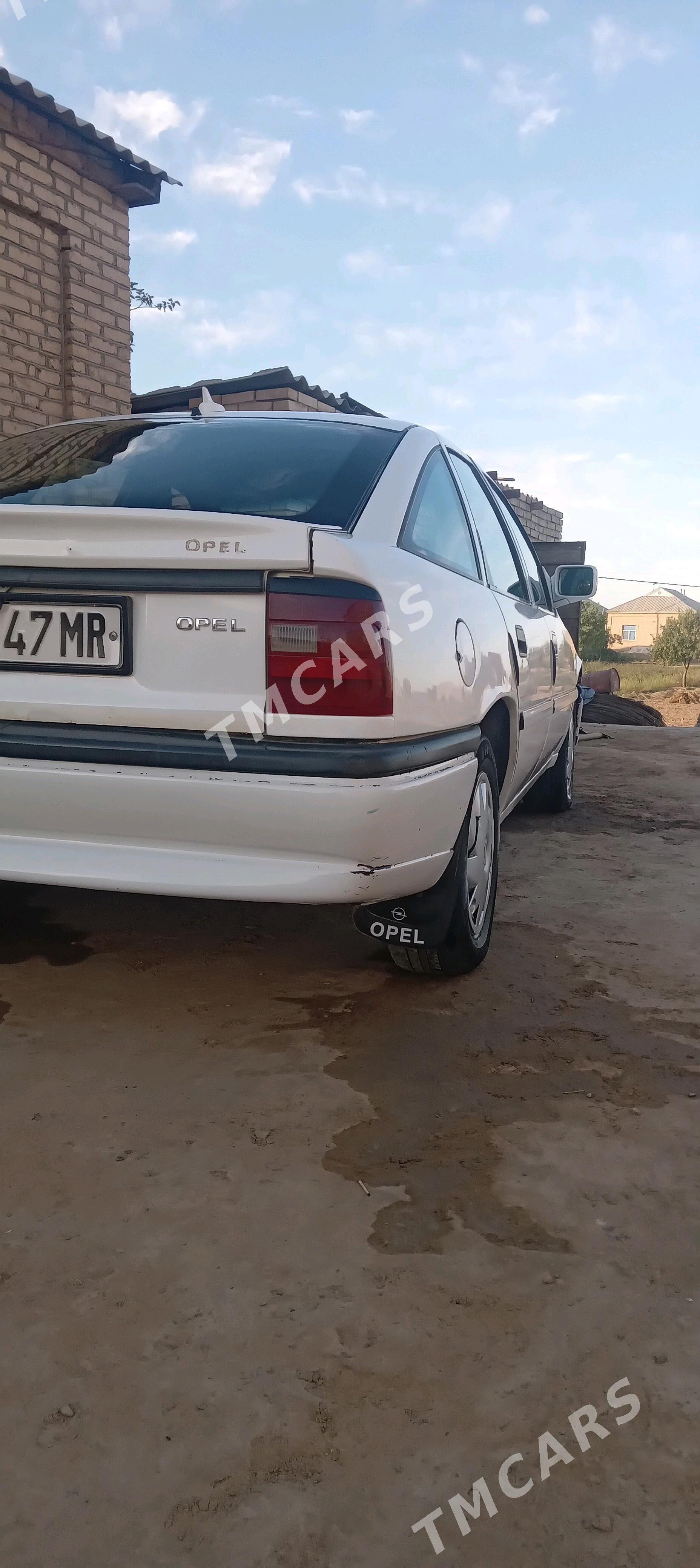 Opel Vectra 1992 - 27 000 TMT - Векильбазар - img 3