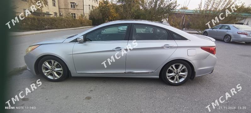 Hyundai Sonata 2011 - 125 000 TMT - Кака - img 6