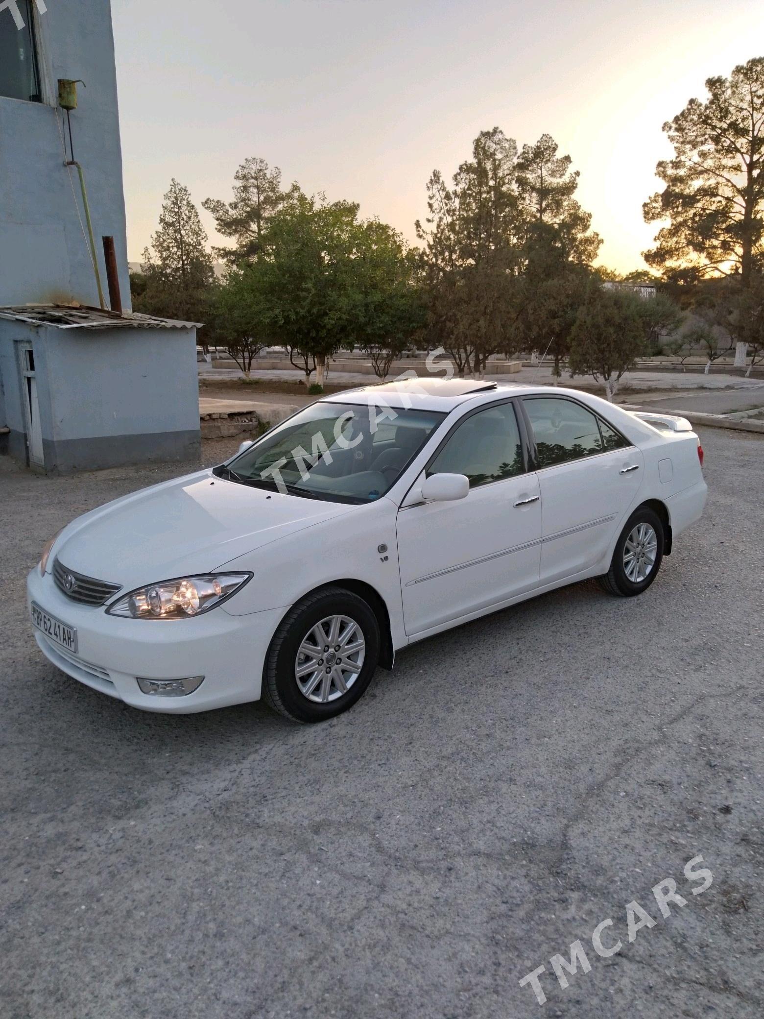 Toyota Camry 2003 - 185 000 TMT - Gökdepe - img 2