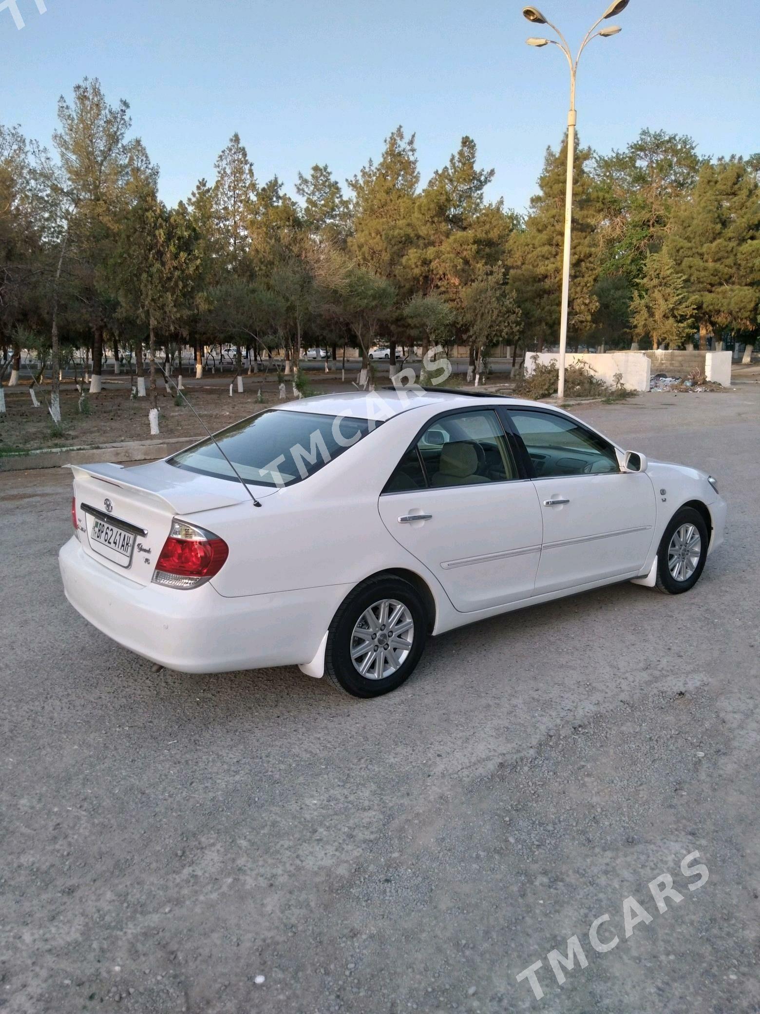 Toyota Camry 2003 - 185 000 TMT - Gökdepe - img 5