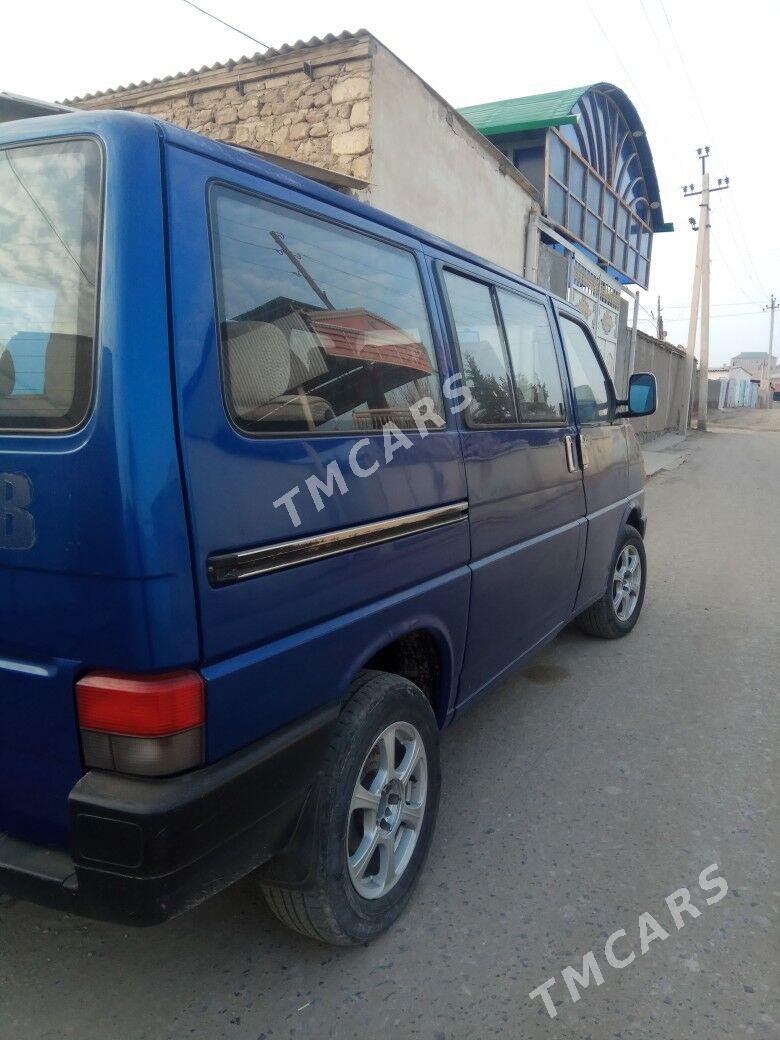 Toyota Hiace 1993 - 50 000 TMT - Магданлы - img 3