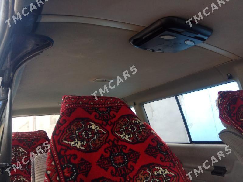 Toyota Hiace 1993 - 50 000 TMT - Магданлы - img 8