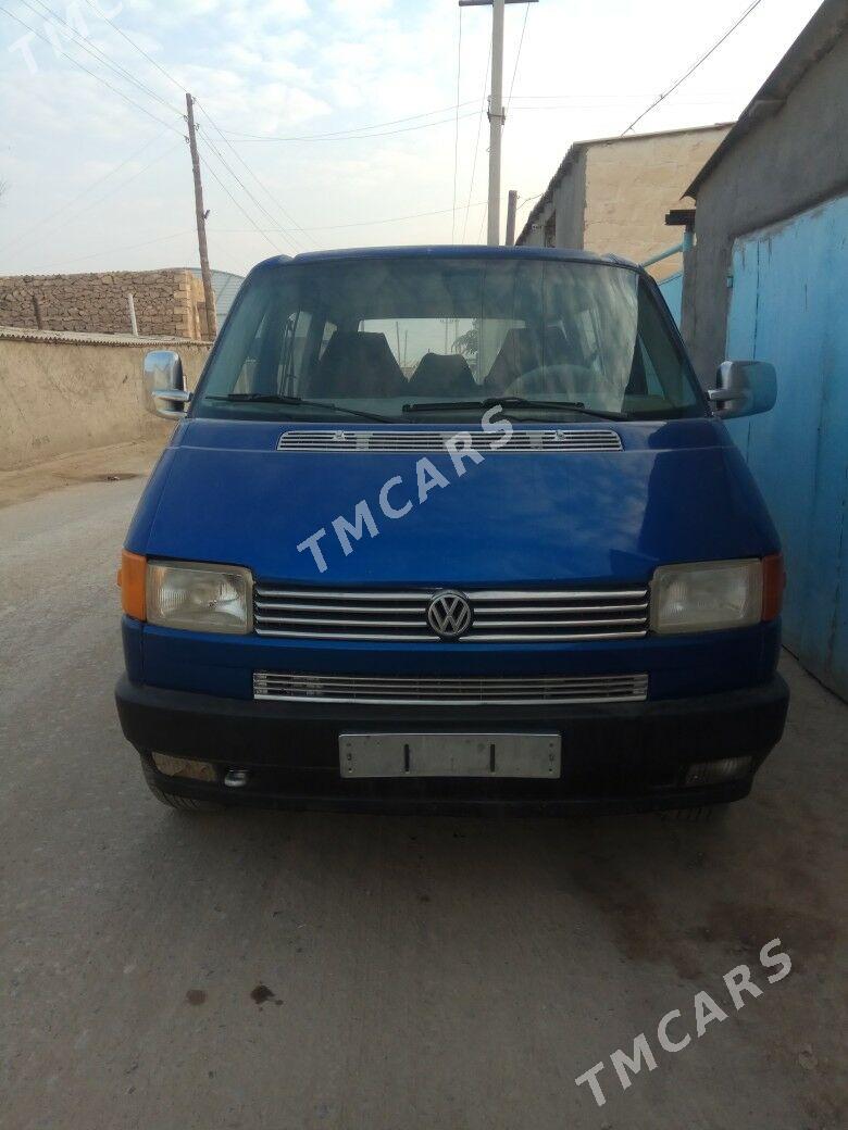 Toyota Hiace 1993 - 50 000 TMT - Магданлы - img 4