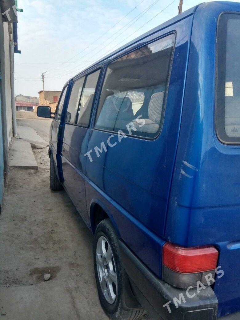 Toyota Hiace 1993 - 50 000 TMT - Магданлы - img 5