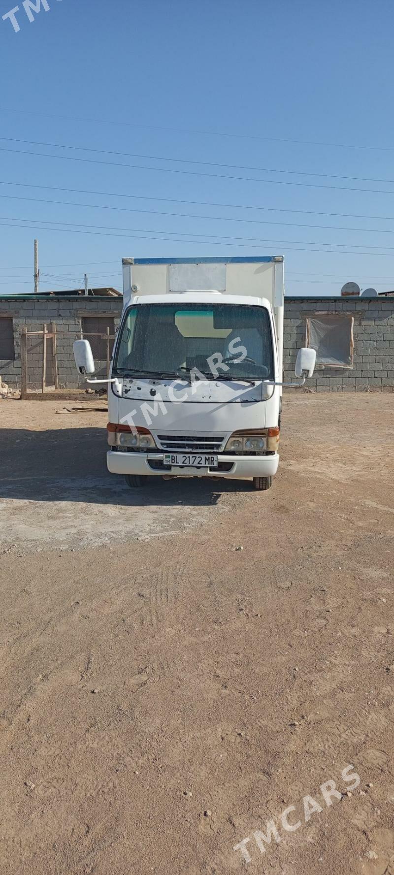 Isuzu Elf 1994 - 140 000 TMT - Türkmenbaşy - img 3