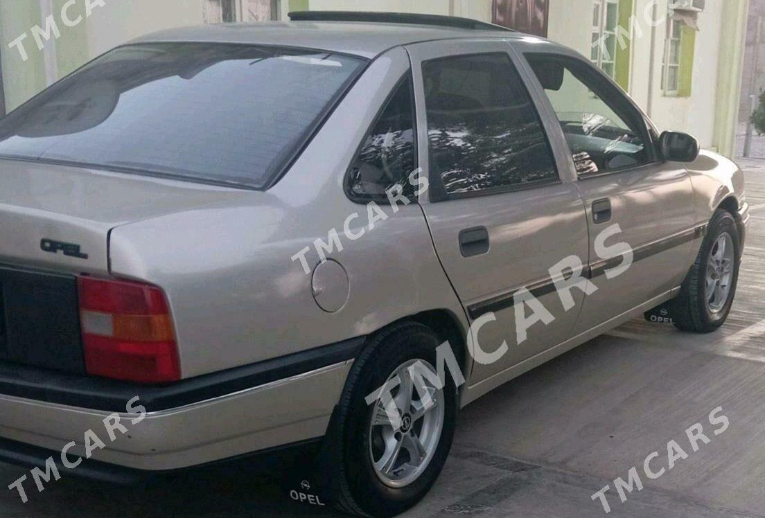 Opel Vectra 1992 - 36 000 TMT - Bäherden - img 5