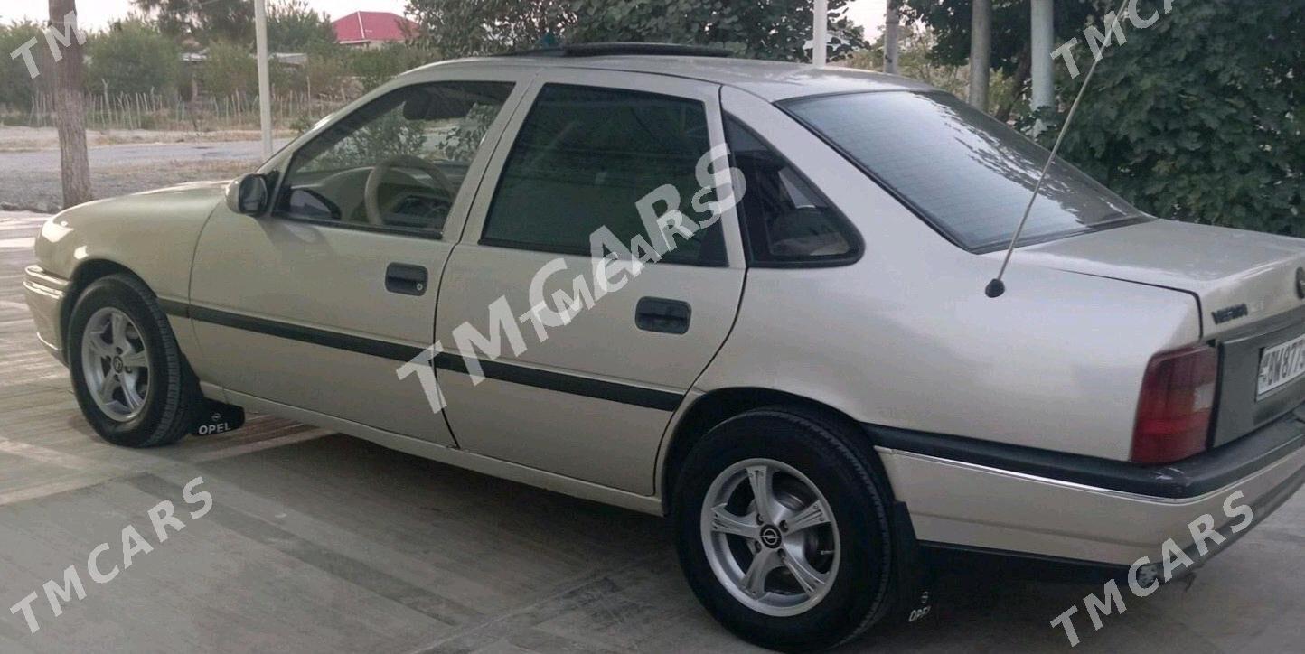 Opel Vectra 1992 - 36 000 TMT - Bäherden - img 3