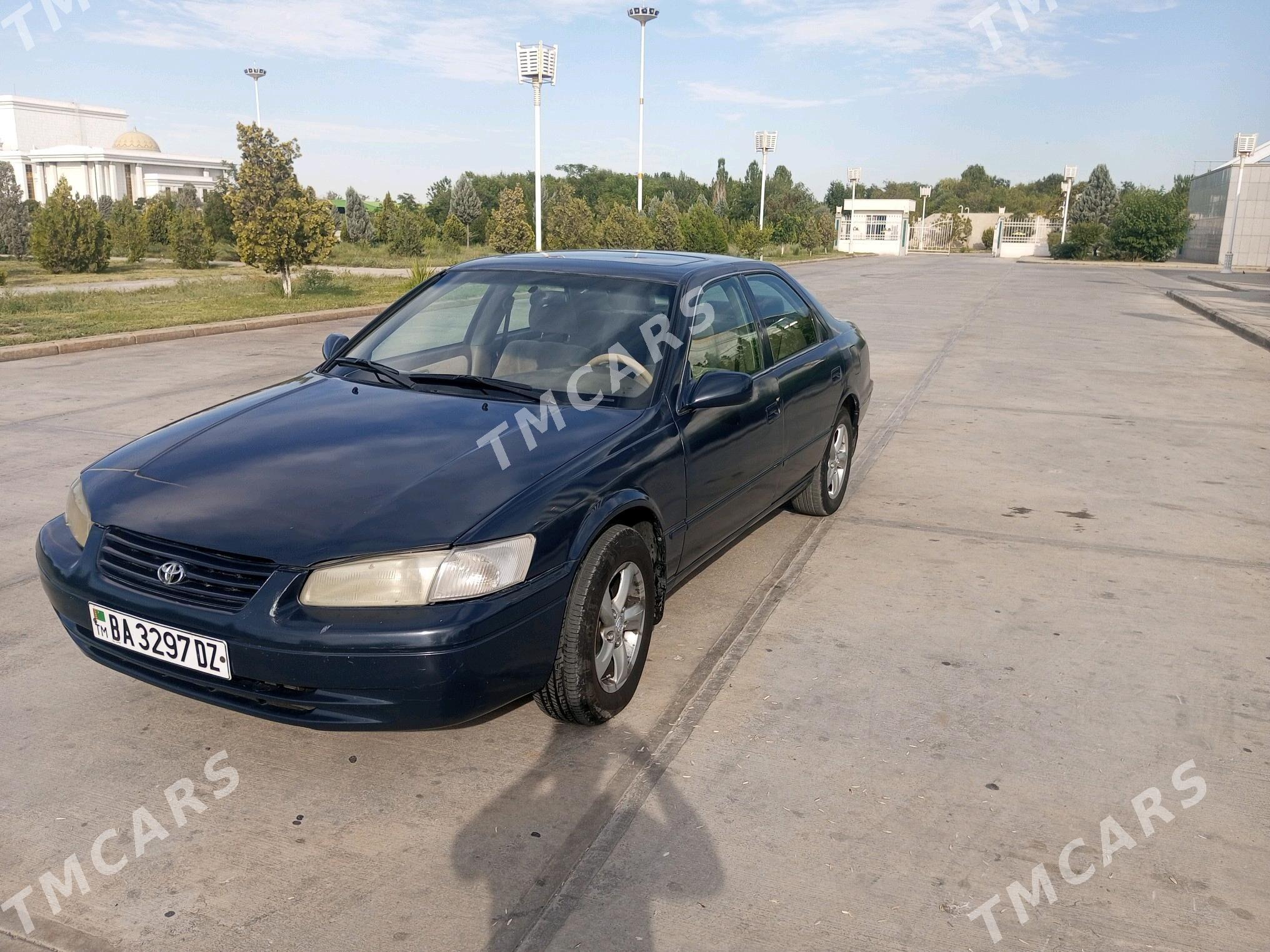 Toyota Camry 1998 - 90 000 TMT - Дашогуз - img 2