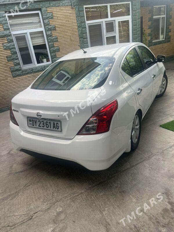 Nissan Versa 2017 - 138 000 TMT - Aşgabat - img 2