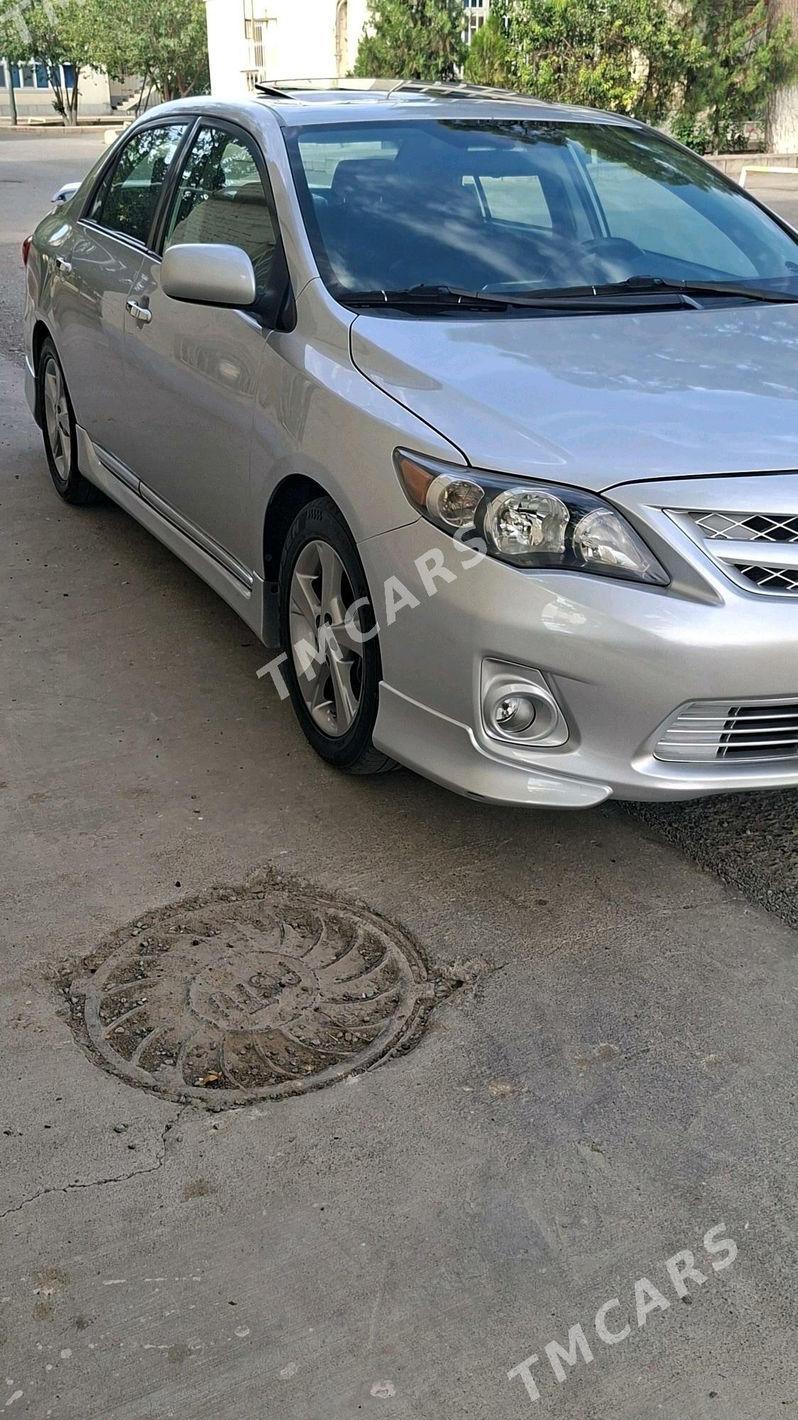 Toyota Corolla 2011 - 195 000 TMT - Aşgabat - img 2