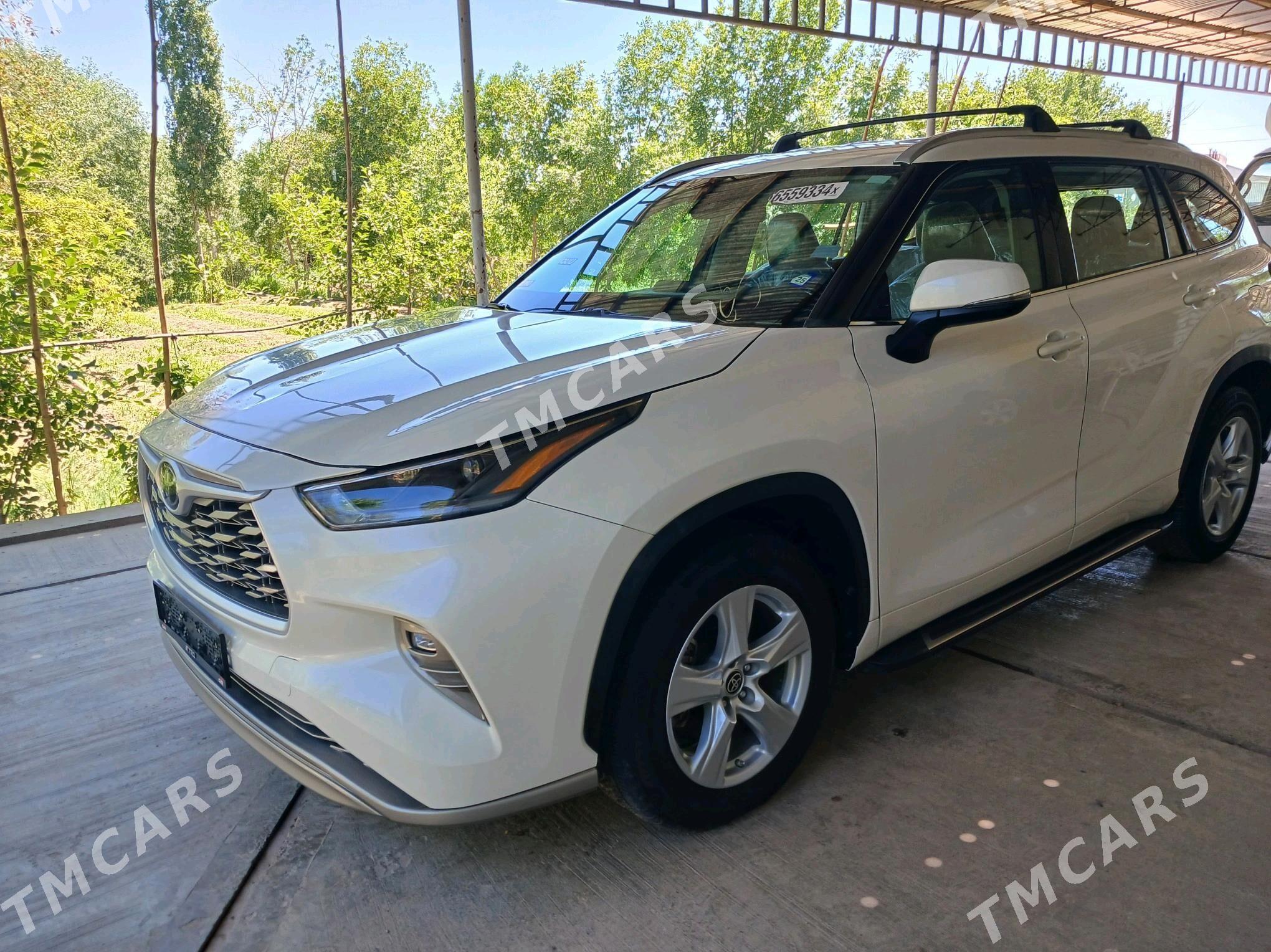 Toyota Highlander 2021 - 520 000 TMT - Кёнеургенч - img 3