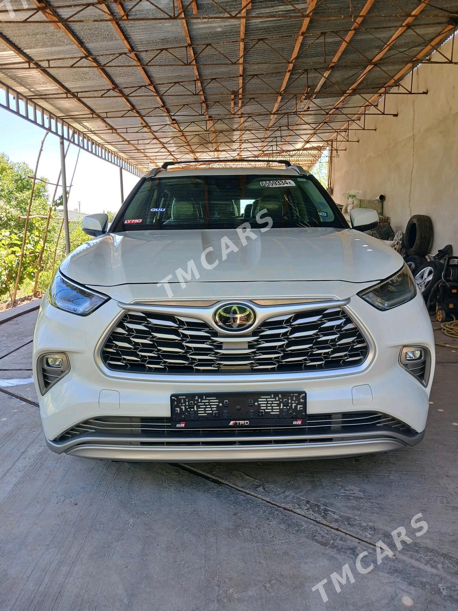 Toyota Highlander 2021 - 520 000 TMT - Кёнеургенч - img 2