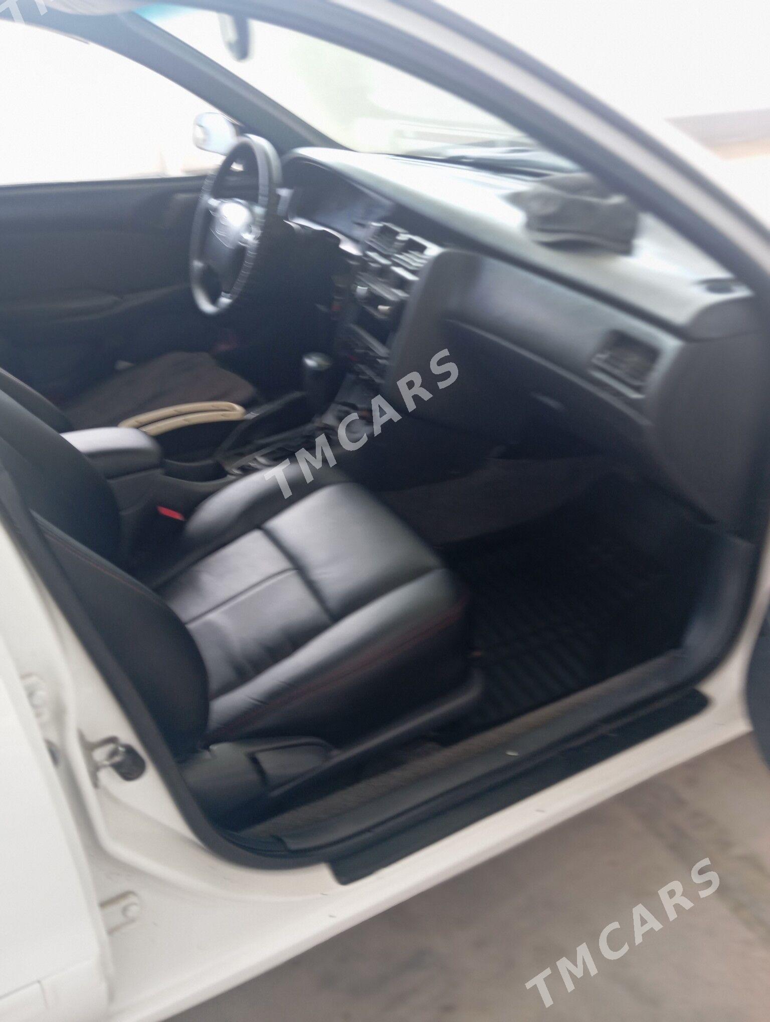 Toyota Corona 1995 - 72 000 TMT - Gyzylarbat - img 5