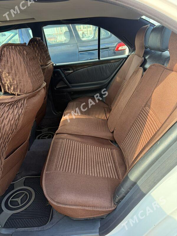 Mercedes-Benz E430 1999 - 110 000 TMT - Mary - img 10