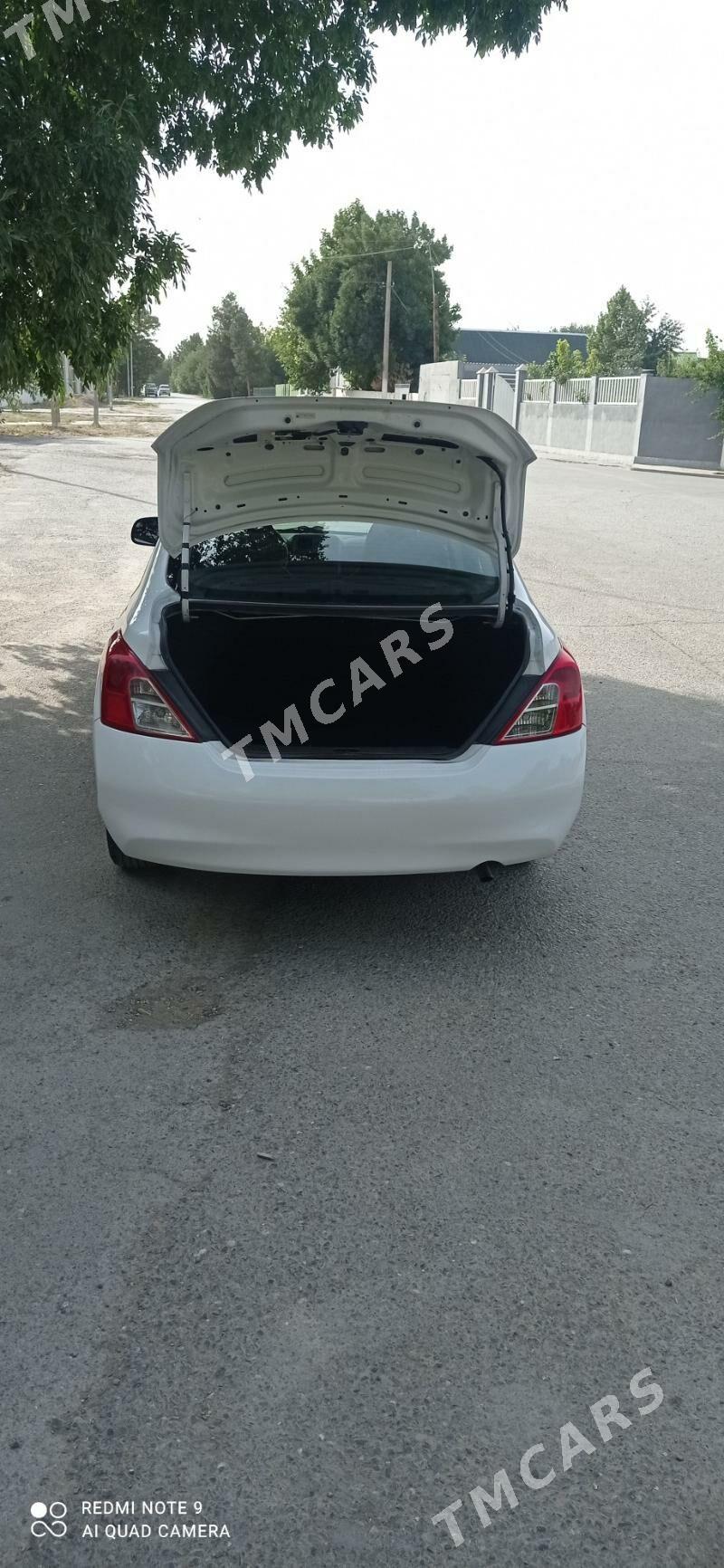 Nissan Versa 2013 - 120 000 TMT - 14-nji tapgyr (Sowhozny köç) - img 3