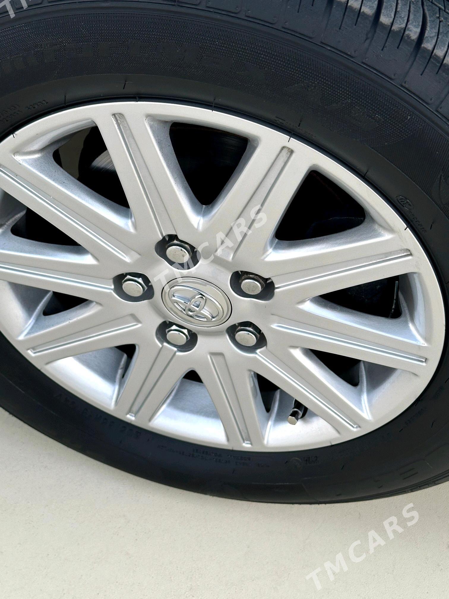 Toyota Camry 2003 - 132 000 TMT - 9 мкр - img 2