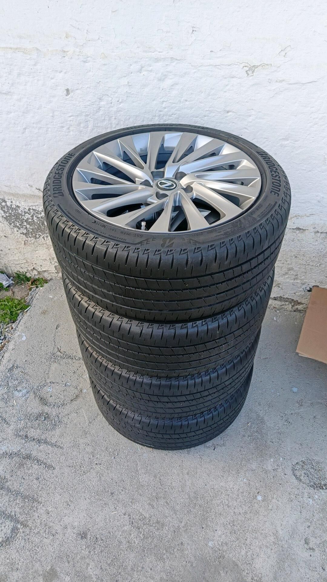 21 Lexus disga teker 18. 11 500 TMT - Hitrowka - img 2