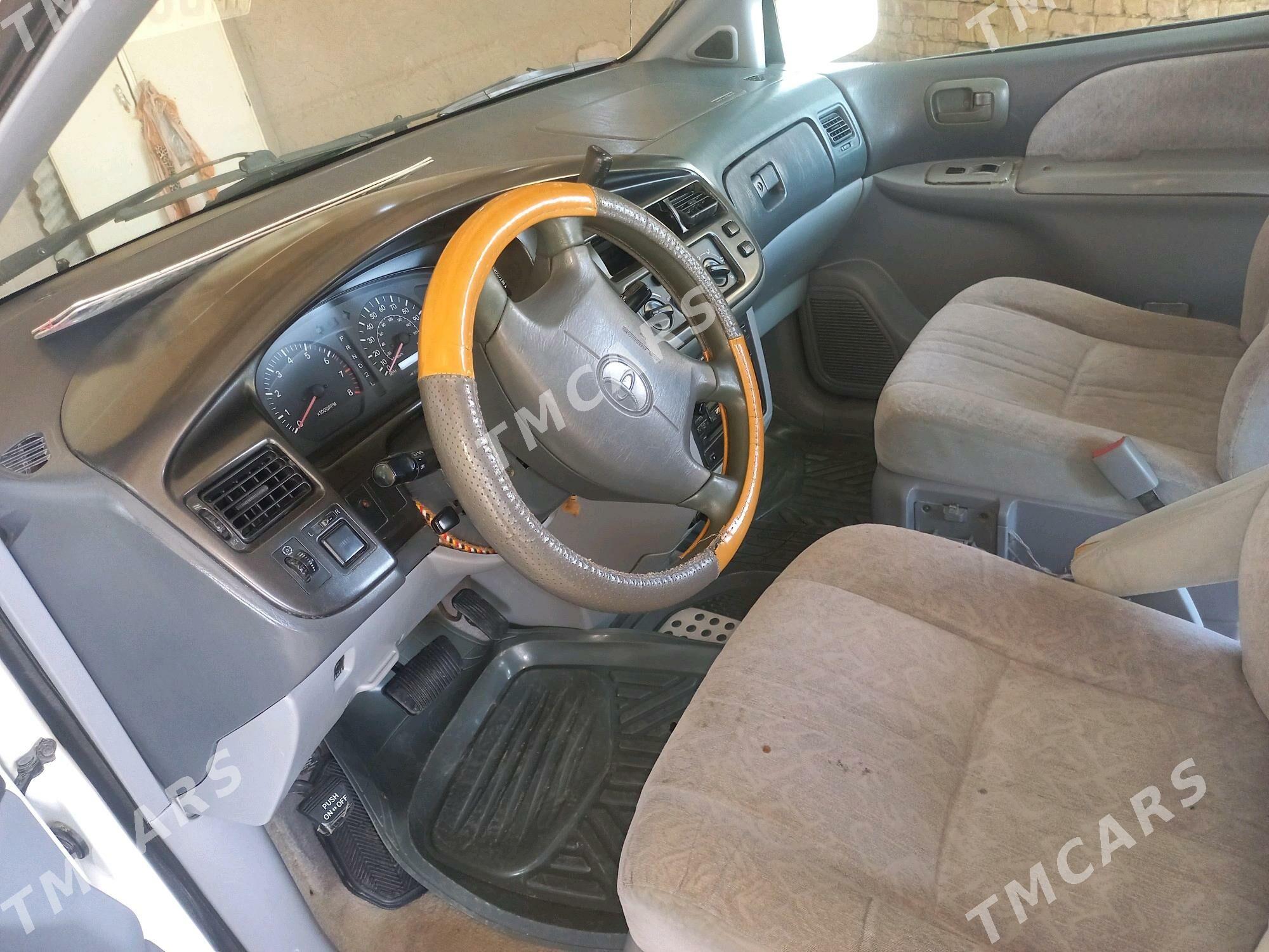 Toyota Sienna 1998 - 134 000 TMT - Кака - img 6