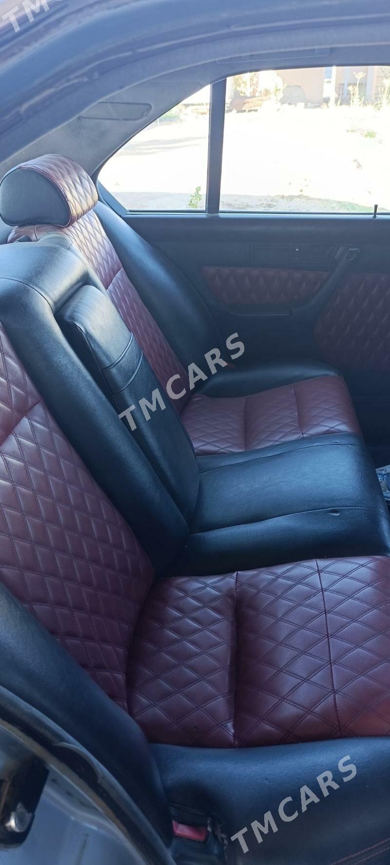 BMW 525 1990 - 35 000 TMT - Mary - img 3