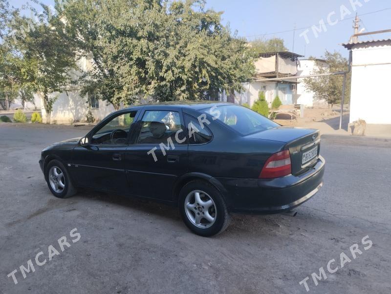 Opel Vectra 1998 - 45 000 TMT - Дашогуз - img 3