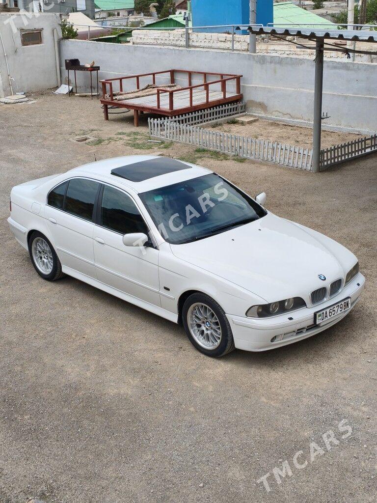 BMW 530 2002 - 124 000 TMT - Туркменбаши - img 7