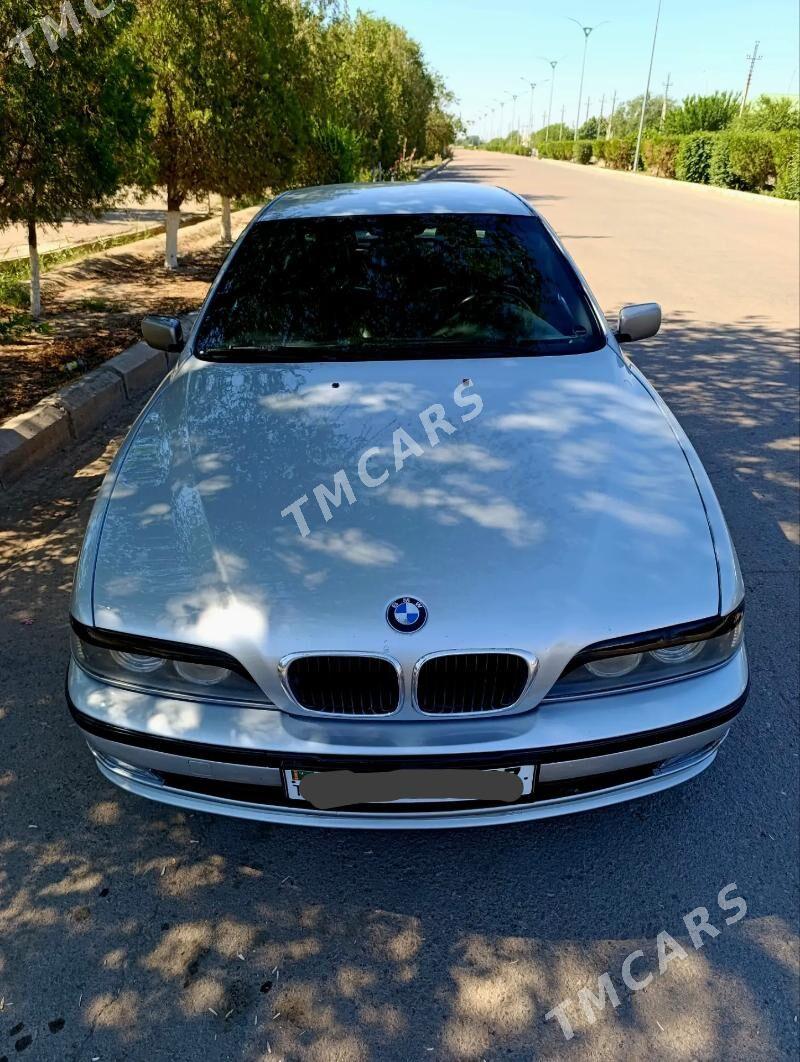 BMW 528 2000 - 87 000 TMT - Дашогуз - img 8