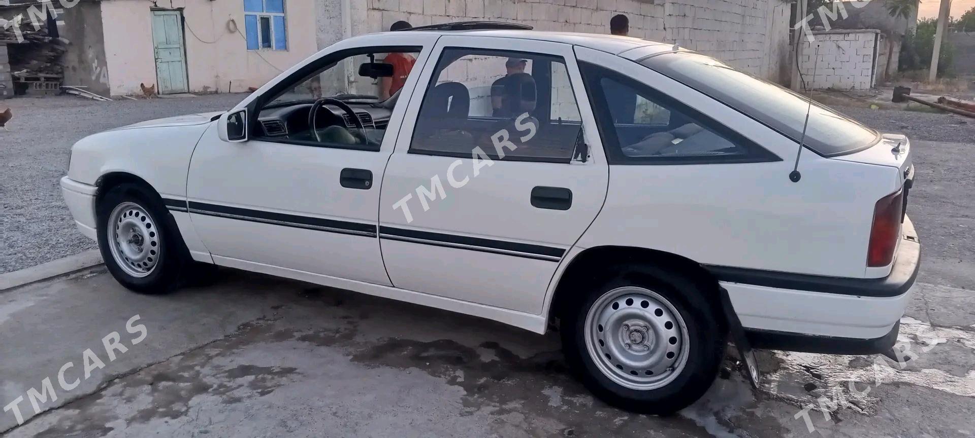 Opel Vectra 1992 - 36 000 TMT - Büzmeýin - img 4