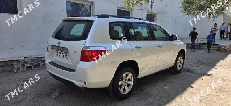 Toyota Highlander 2008 - 270 000 TMT - Гурбансолтан Едже - img 4
