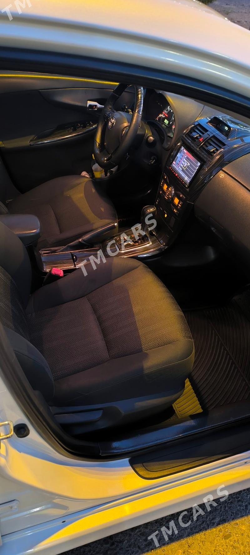 Toyota Corolla 2011 - 200 000 TMT - Aşgabat - img 3