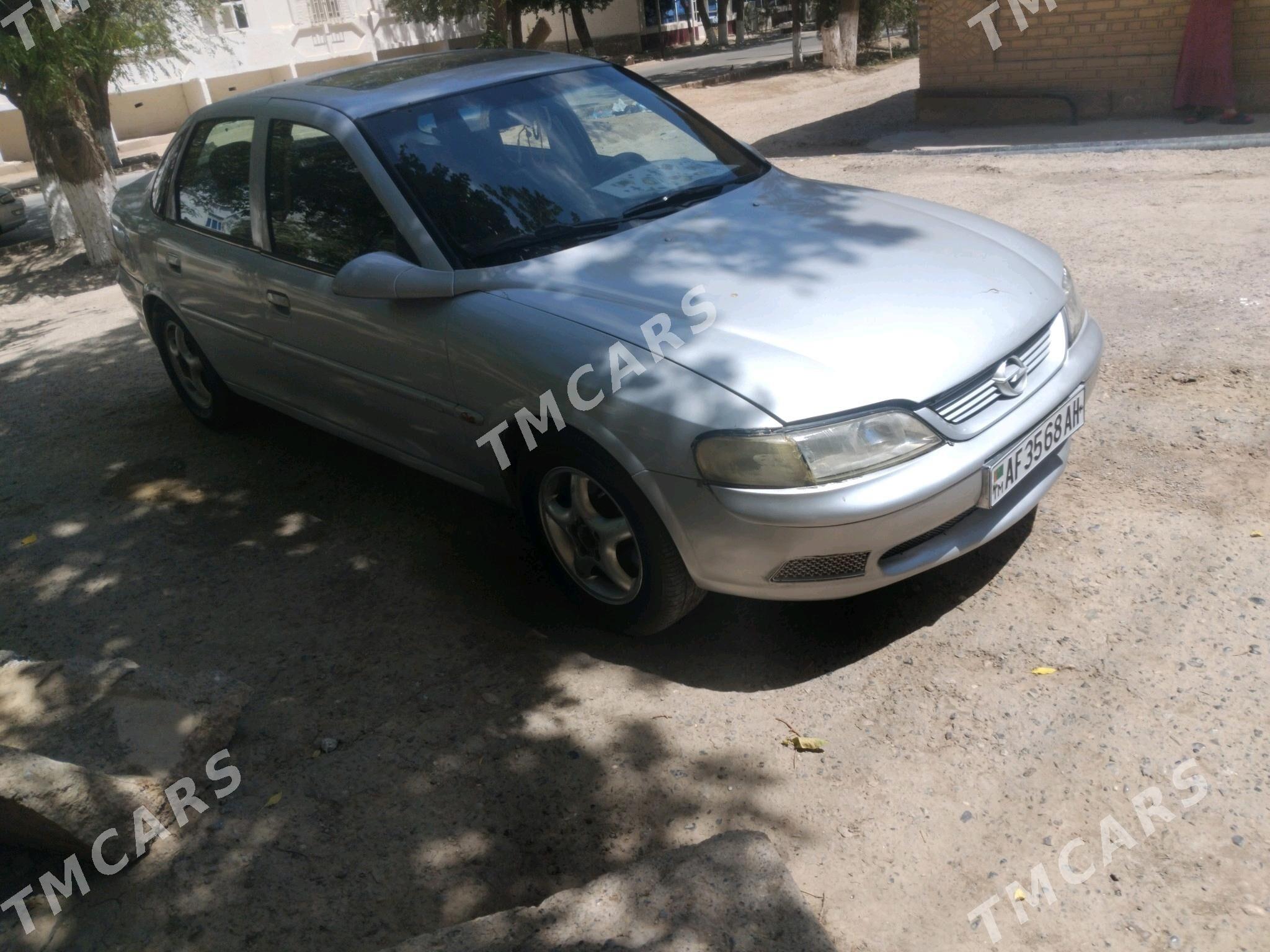 Opel Vectra 1998 - 57 000 TMT - Теджен - img 3
