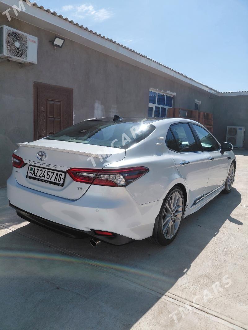 Toyota Camry 2021 - 270 000 TMT - Büzmeýin - img 3