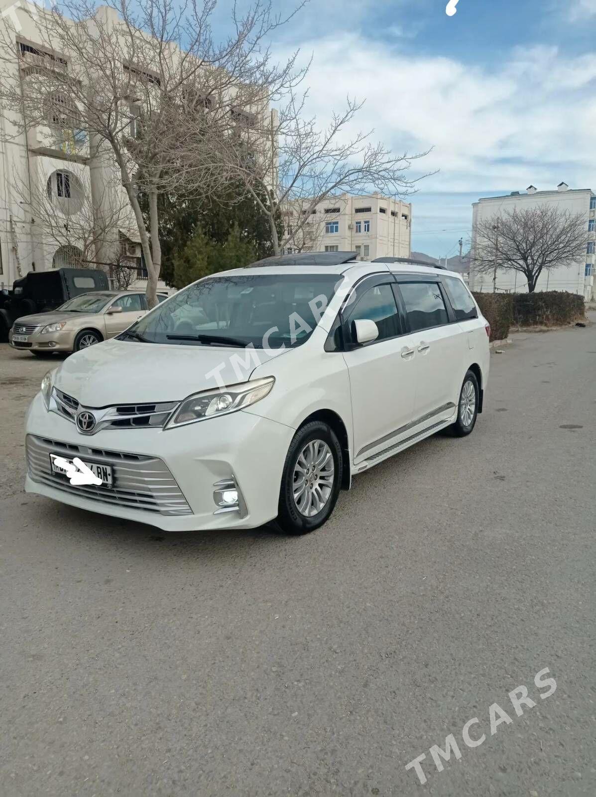 Toyota Sienna 2016 - 390 000 TMT - Balkanabat - img 4