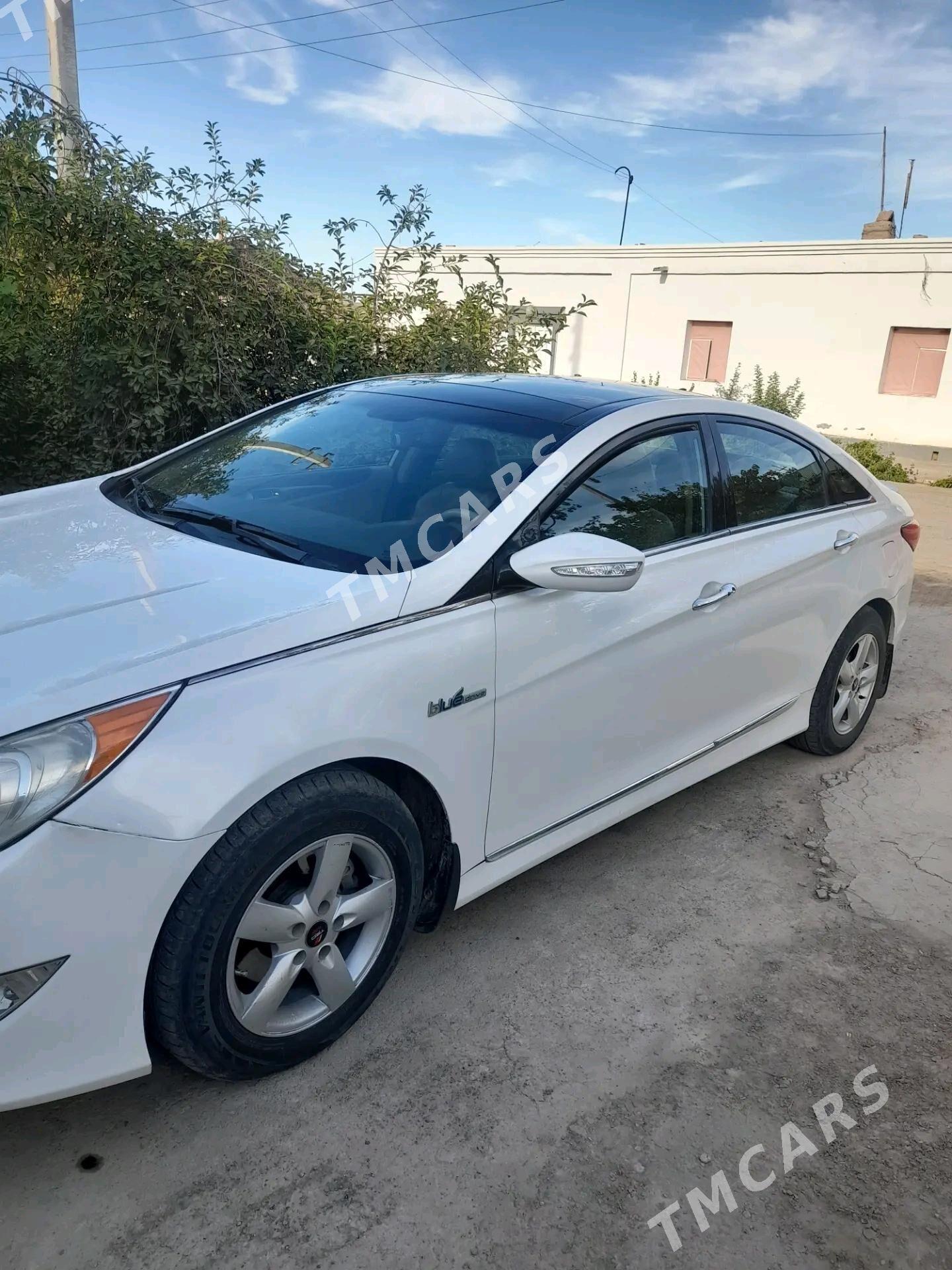 Hyundai Sonata Hybrid 2012 - 143 000 TMT - Şabat etr. - img 7