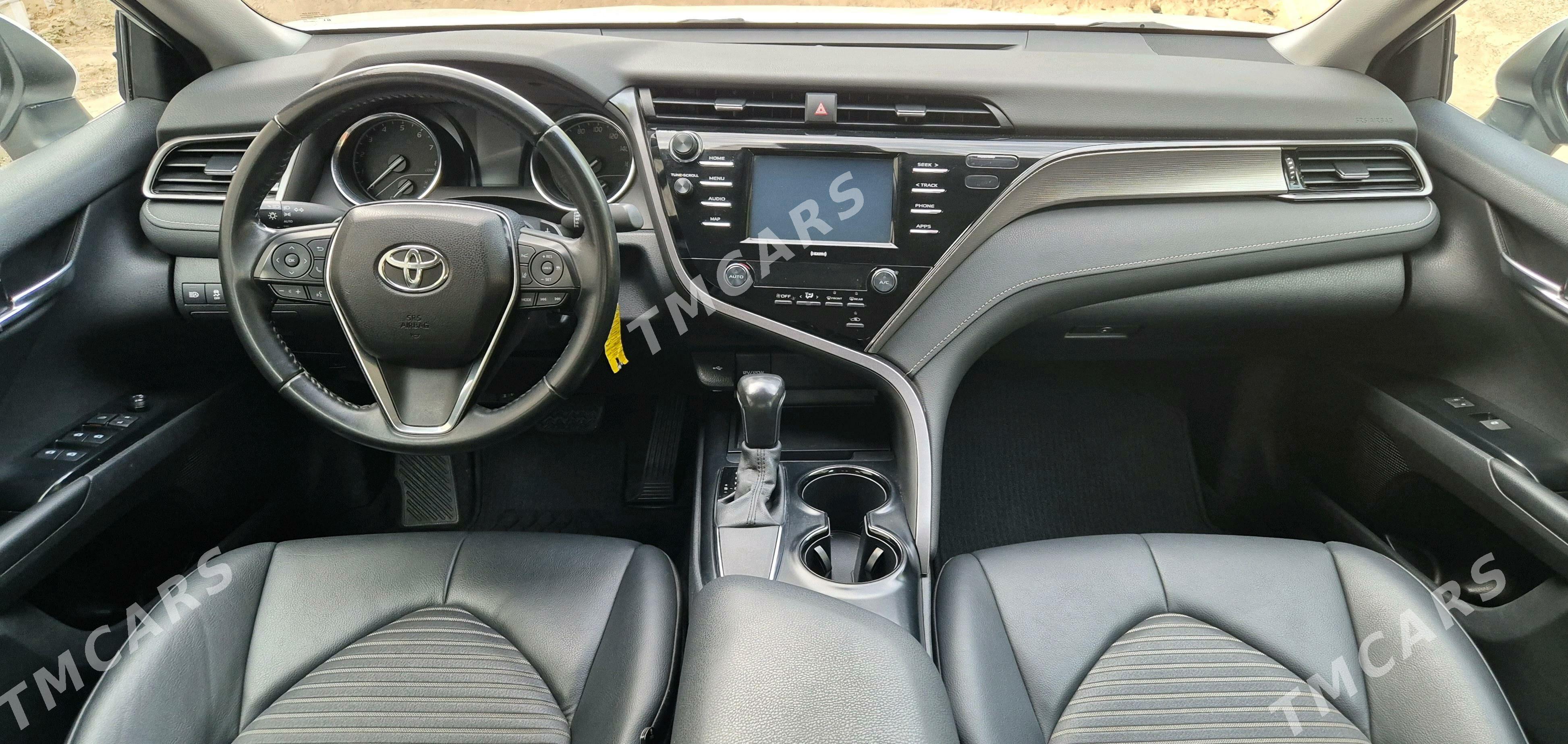 Toyota Camry 2020 - 296 000 TMT - Aşgabat - img 2